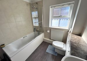 Photo 33- click for photo gallery